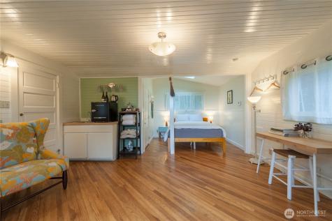 2579 W Shore Drive Lummi Island WA 98262