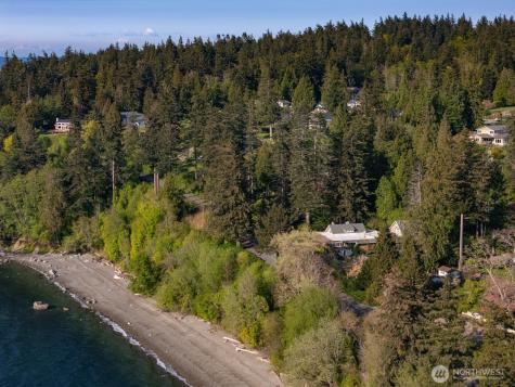2579 W Shore Drive Lummi Island WA 98262