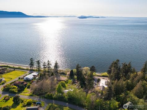 2579 W Shore Drive Lummi Island WA 98262