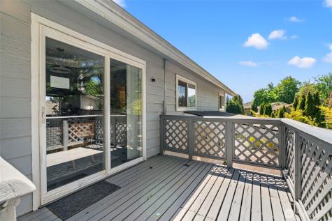 12026 NE 99th Lane Kirkland WA 98033