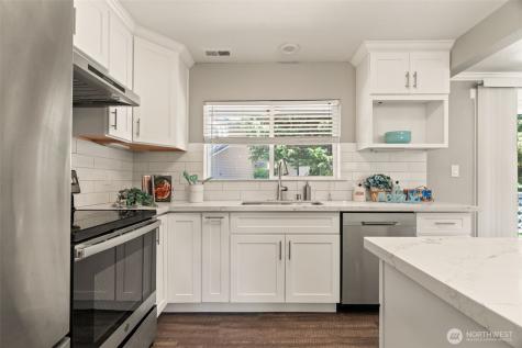 12026 NE 99th Lane Kirkland WA 98033