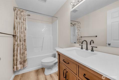 134 Shantel Street Mount Vernon WA 98274