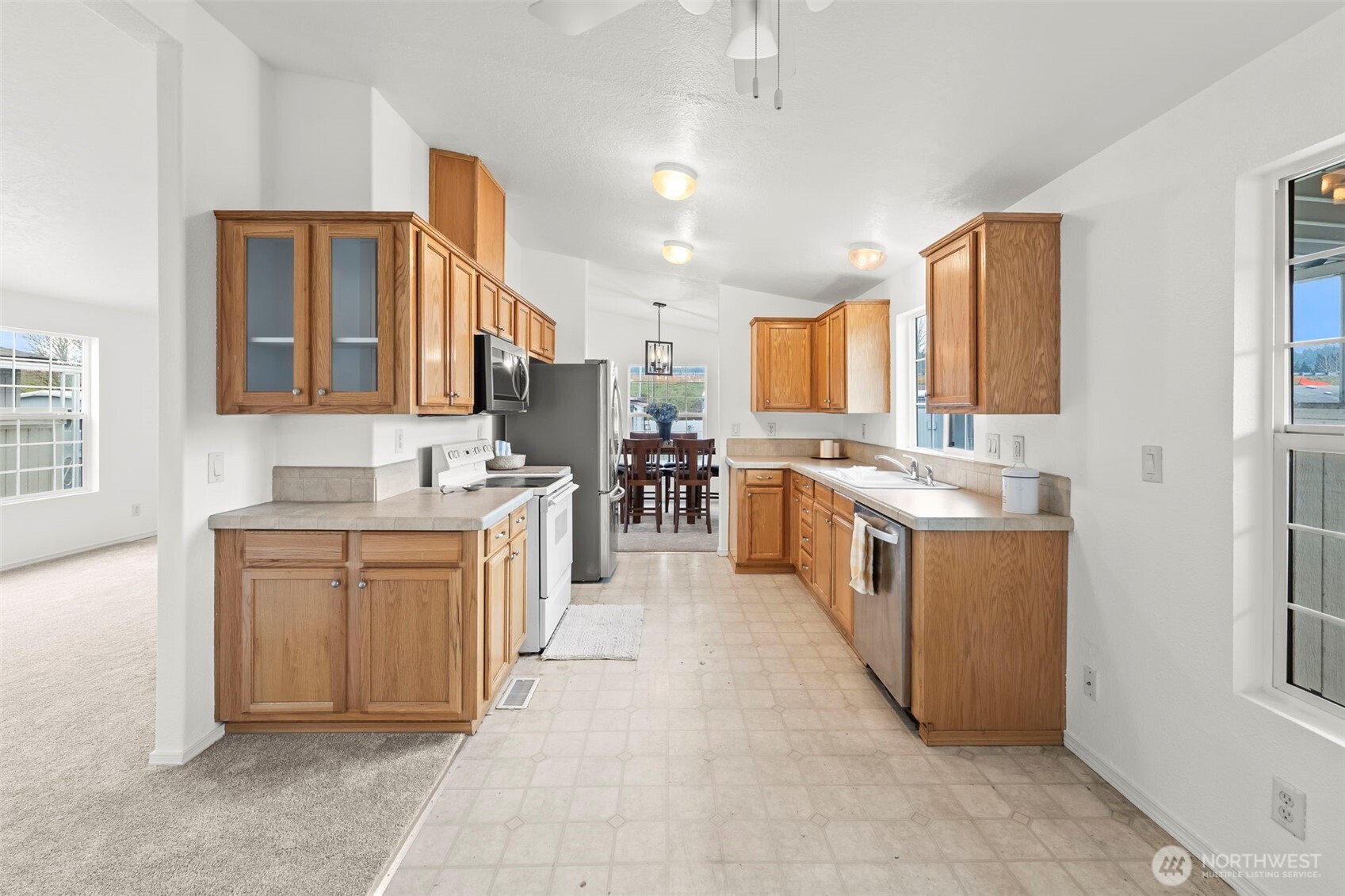 10526 60th Street Ct E Puyallup WA 98372