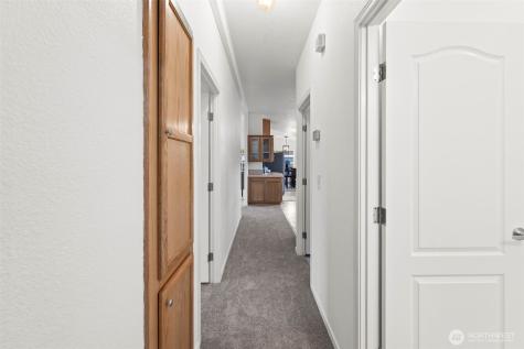 10526 60th Street Ct E Puyallup WA 98372