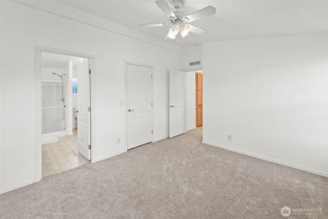10526 60th Street Ct E Puyallup WA 98372