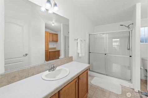 10526 60th Street Ct E Puyallup WA 98372