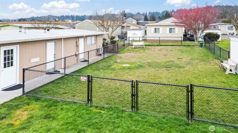 10526 60th Street Ct E Puyallup WA 98372