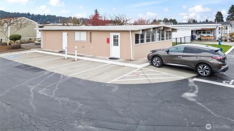 10526 60th Street Ct E Puyallup WA 98372