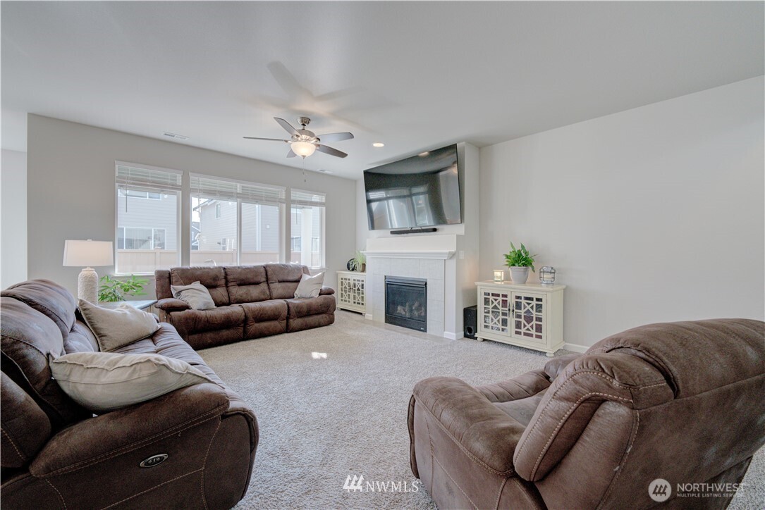 2422 200 Street Ct E Spanaway WA 98387