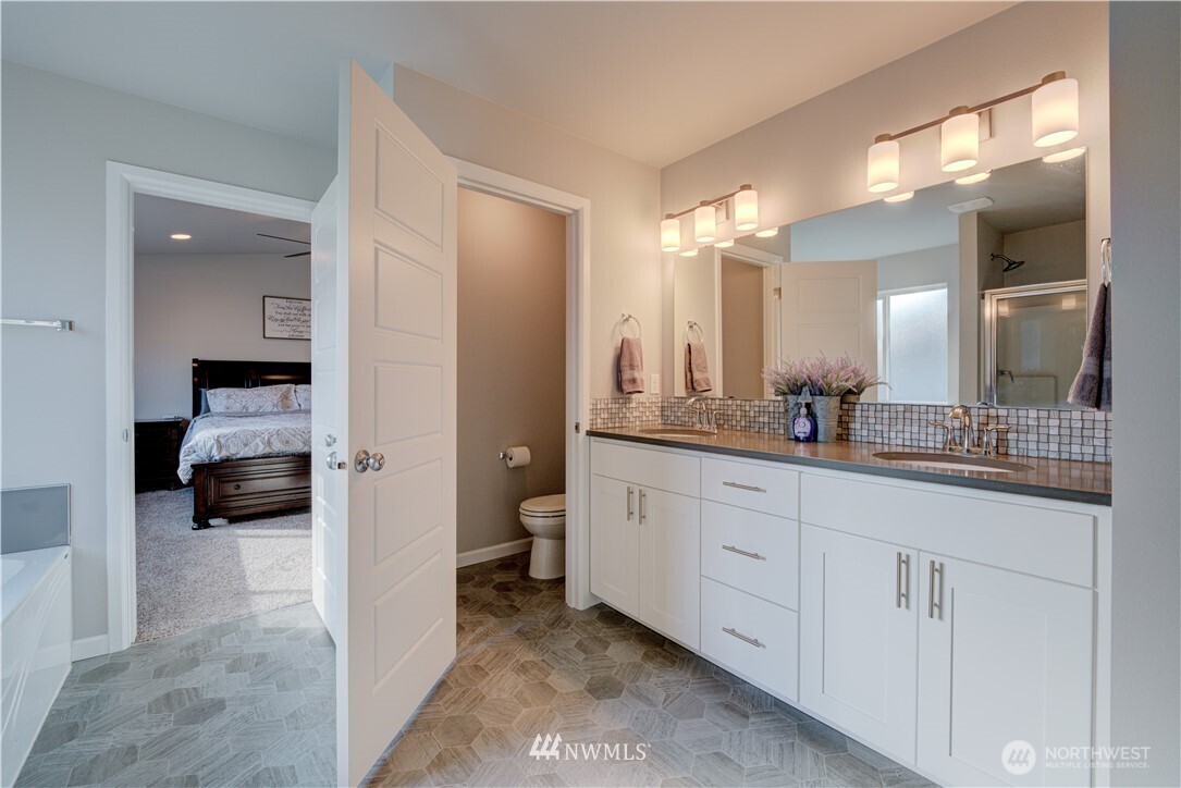 2422 200 Street Ct E Spanaway WA 98387