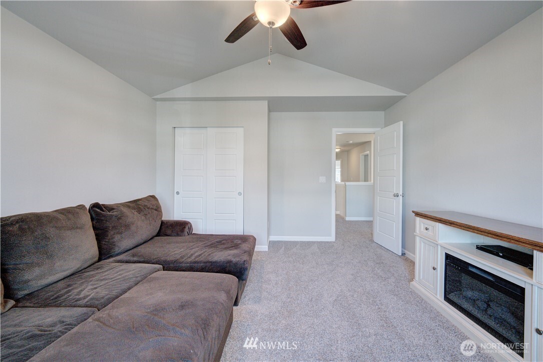 2422 200 Street Ct E Spanaway WA 98387
