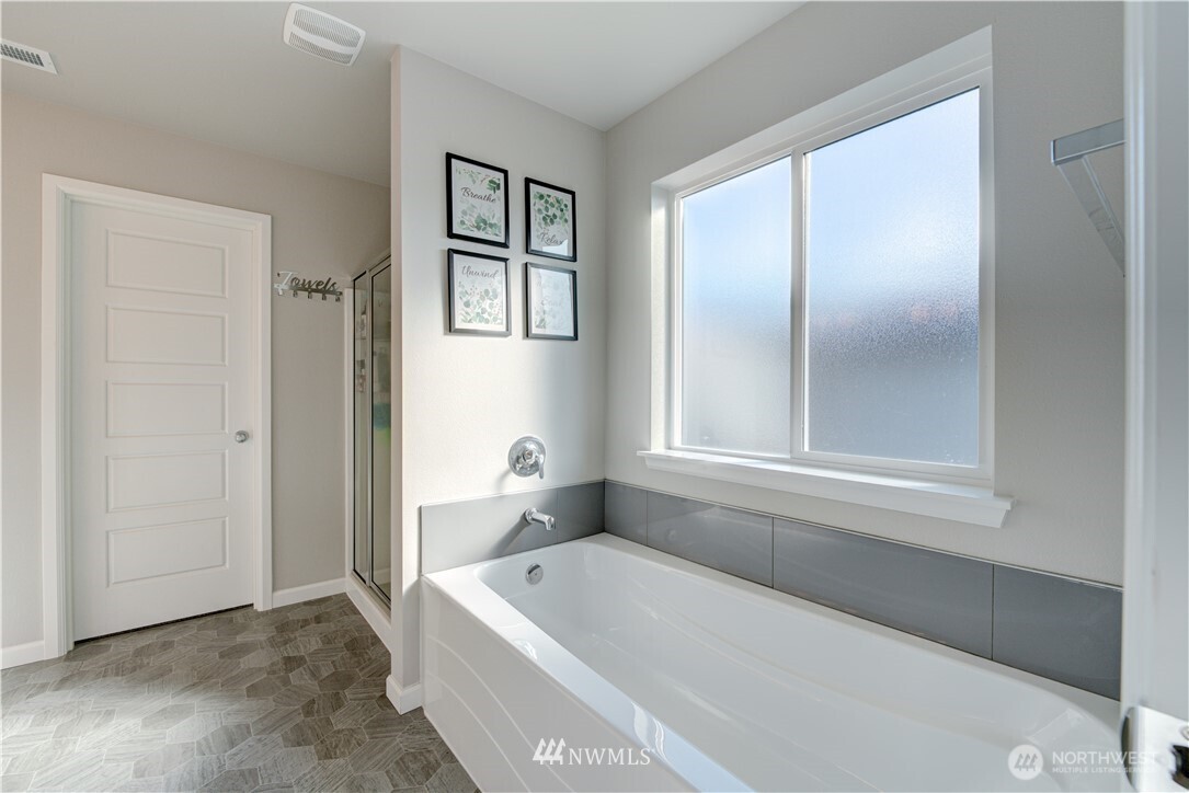 2422 200 Street Ct E Spanaway WA 98387