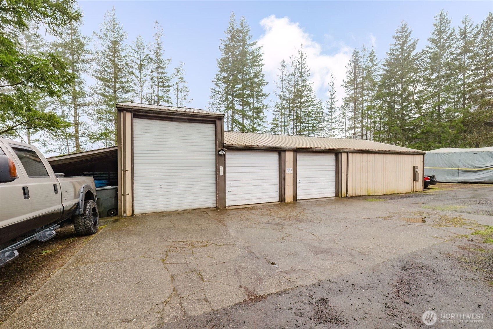 482 E Hyland Drive Union WA 98592