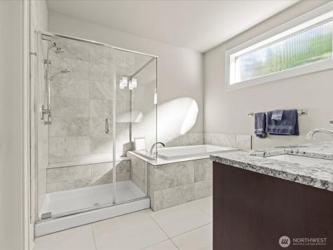 1727 Nile Avenue NE Renton WA 98059