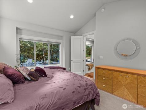 1727 Nile Avenue NE Renton WA 98059