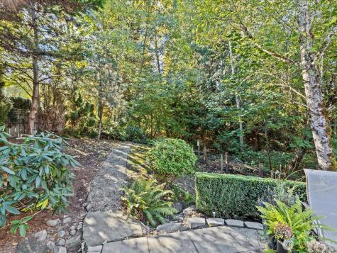 1727 Nile Avenue NE Renton WA 98059
