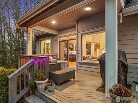 1727 Nile Avenue NE Renton WA 98059