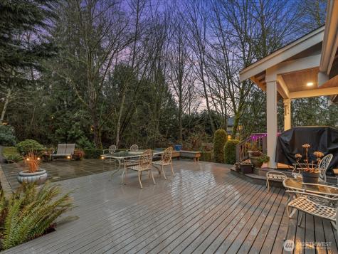 1727 Nile Avenue NE Renton WA 98059