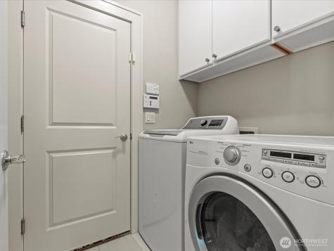 1727 Nile Avenue NE Renton WA 98059