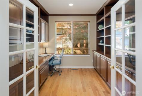 12652 Sun Break Way NE Redmond WA 98053