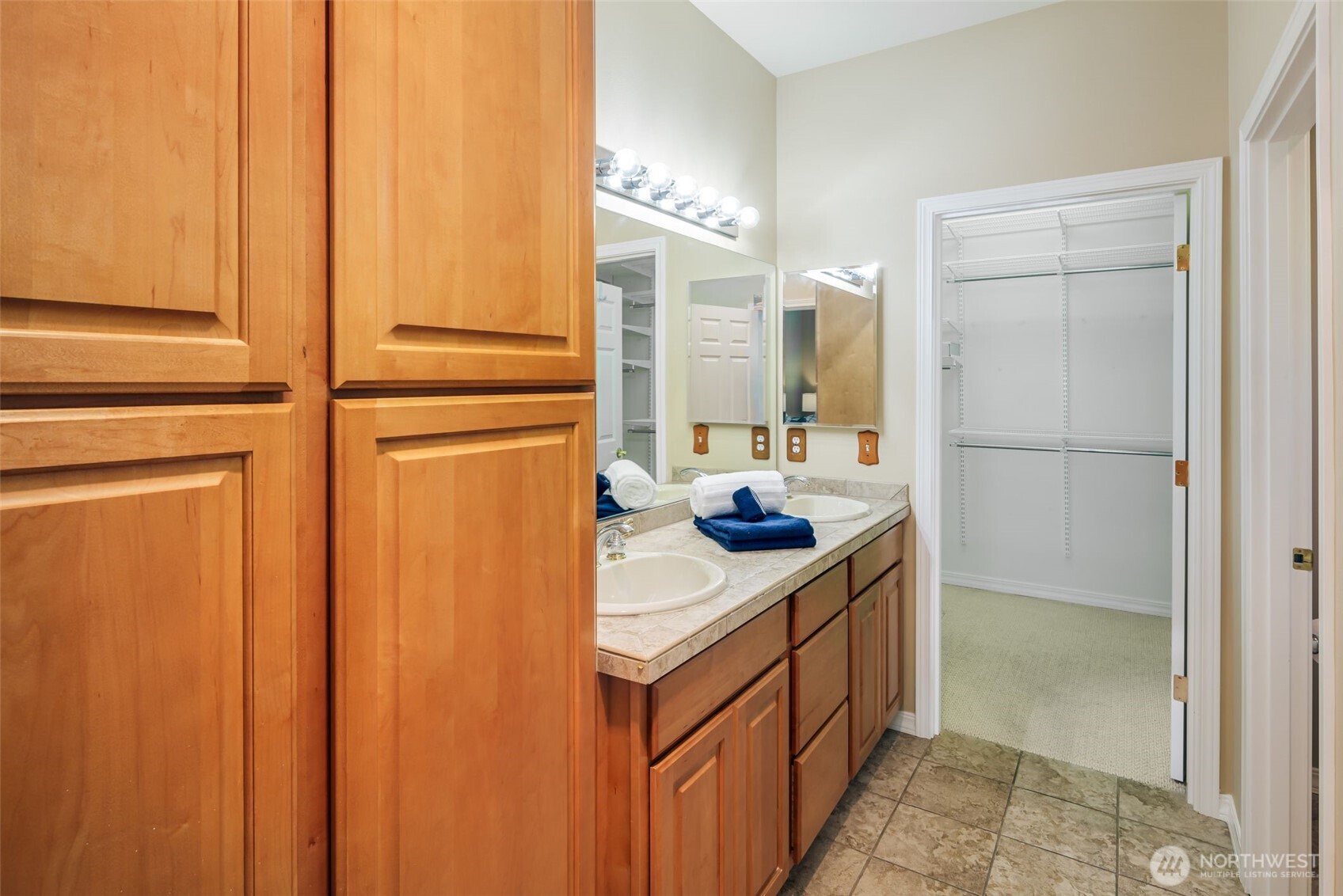 12652 Sun Break Way NE Redmond WA 98053