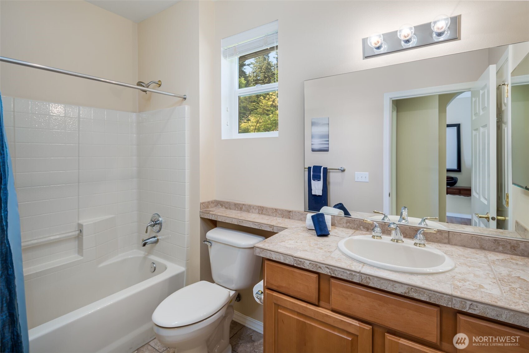 12652 Sun Break Way NE Redmond WA 98053