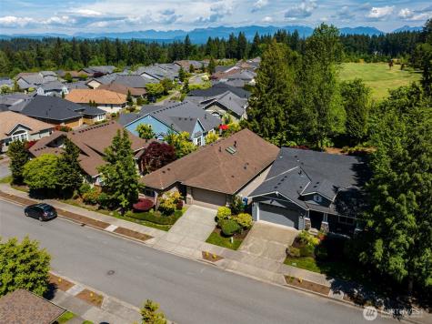 12652 Sun Break Way NE Redmond WA 98053
