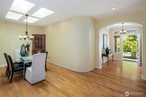 12652 Sun Break Way NE Redmond WA 98053