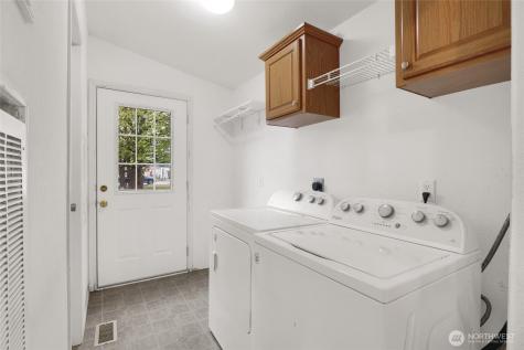 4815 NE Airway Drive Moses Lake WA 98837