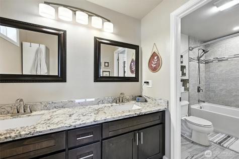 7212 188th Avenue E Bonney Lake WA 98391