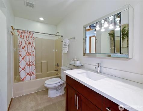 6750 28th Avenue S Seattle WA 98108