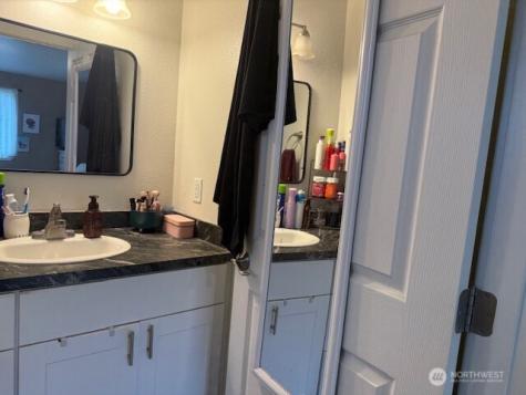 1822 Juniper Oroville WA 98844