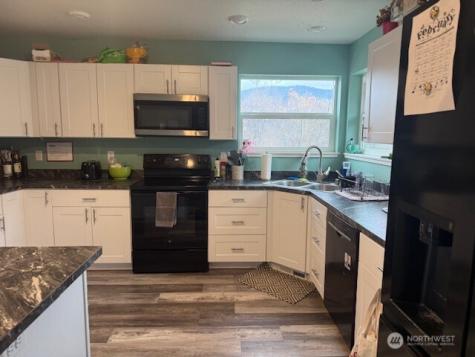 1822 Juniper Oroville WA 98844