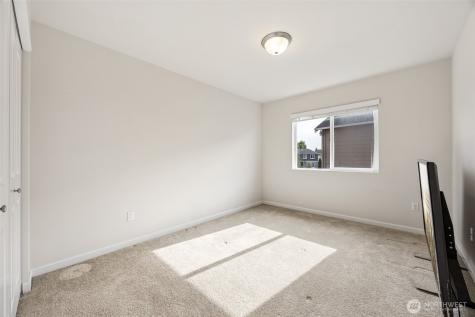 13104 116th Avenue Court E Puyallup WA 98374