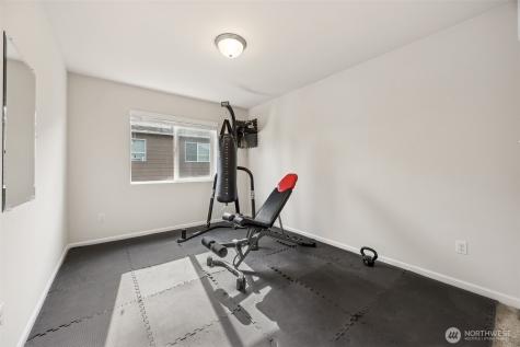 13104 116th Avenue Court E Puyallup WA 98374