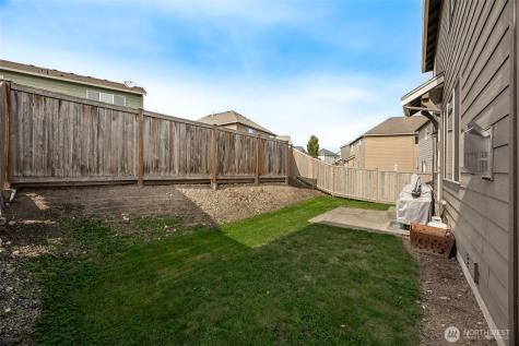 13104 116th Avenue Court E Puyallup WA 98374