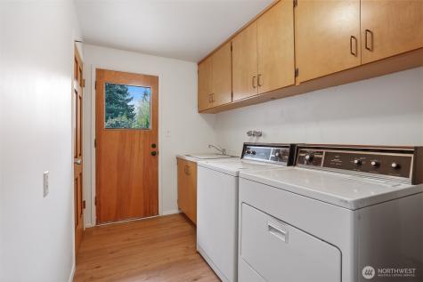 508 147th Avenue NE Bellevue WA 98007