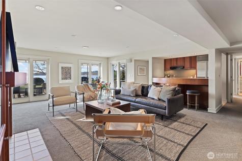 11122 79th Place NE Kirkland WA 98034