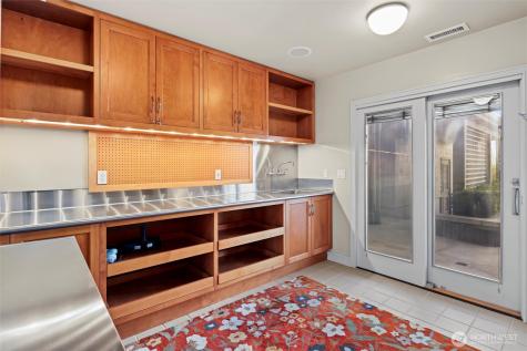 11122 79th Place NE Kirkland WA 98034