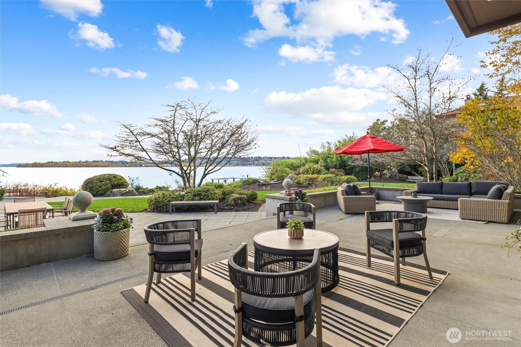 11122 79th Place NE Kirkland WA 98034