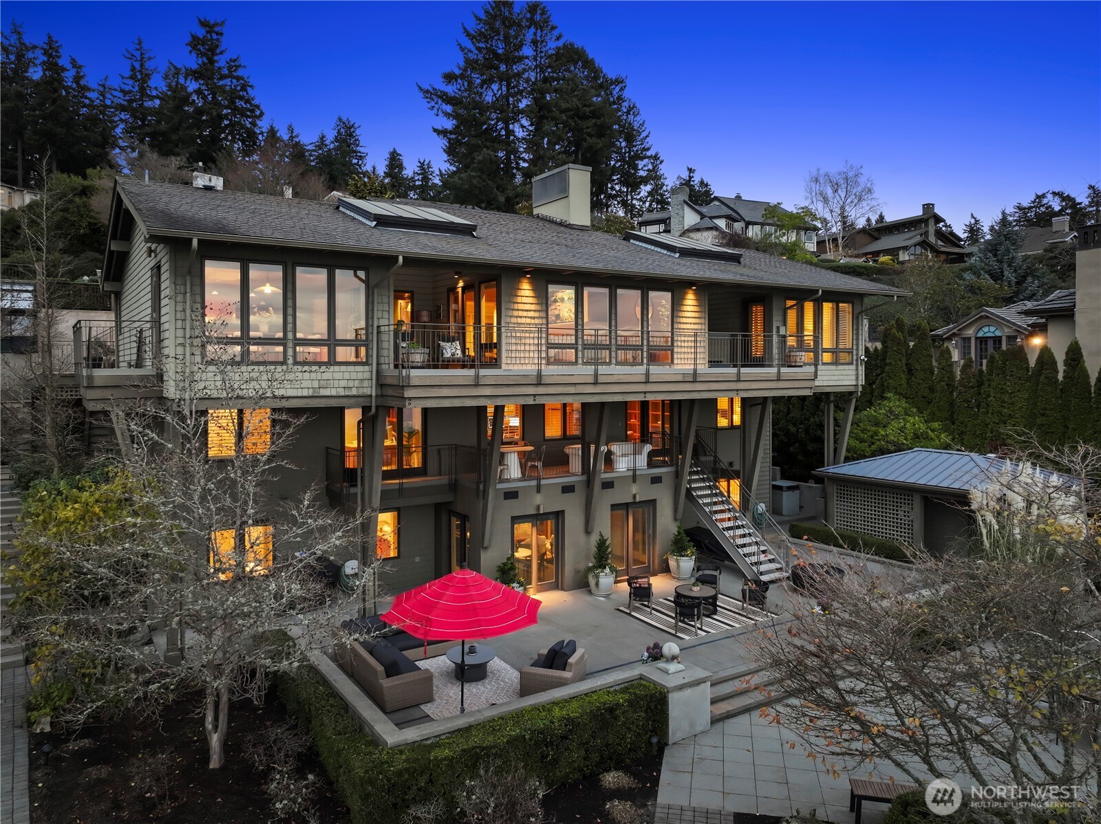 11122 79th Place NE Kirkland WA 98034