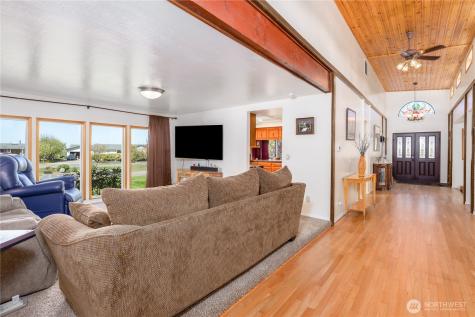293 N Ridge View Drive Port Angeles WA 98362
