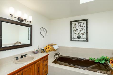 293 N Ridge View Drive Port Angeles WA 98362
