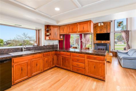 293 N Ridge View Drive Port Angeles WA 98362