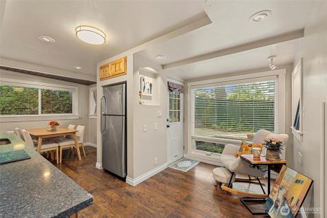 23121 Edmonds Way Edmonds WA 98020