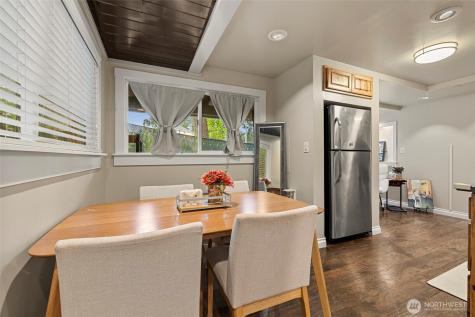 23121 Edmonds Way Edmonds WA 98020