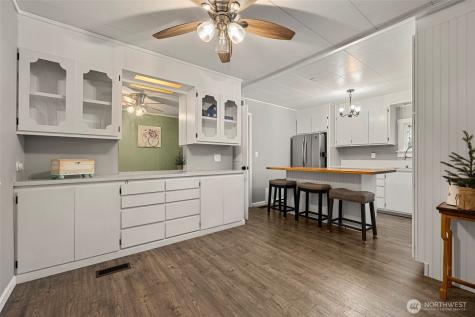 23121 Edmonds Way Edmonds WA 98020