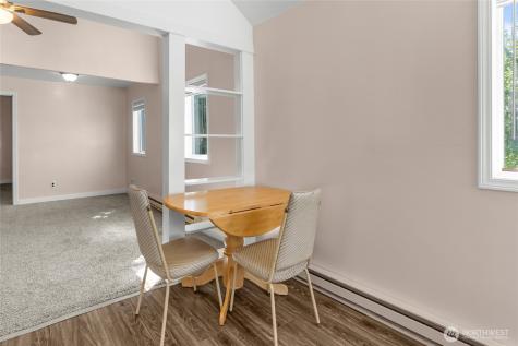 1702 Bay Avenue Ocean Park WA 98640