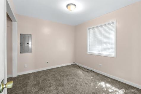 1702 Bay Avenue Ocean Park WA 98640