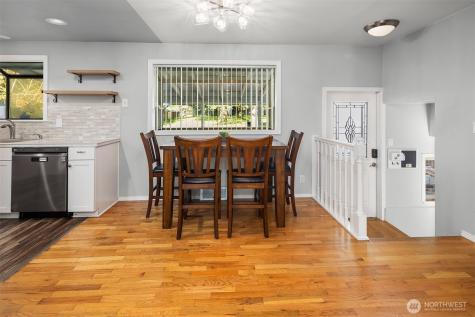 17109 44th Avenue W Lynnwood WA 98037